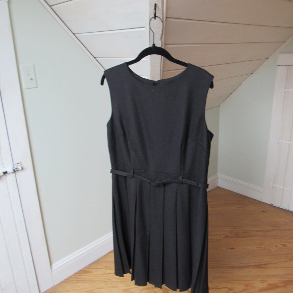 Pendleton Wool Women's Belted Black Dress Size 12